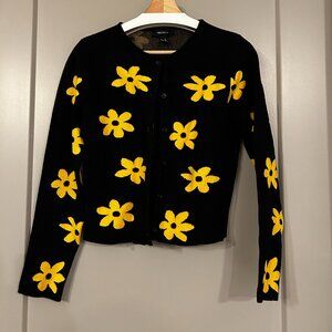 PLUS SIZE-SOFT CARDIGAN WITH FLORAL DESIGN